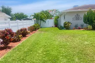 7225 8th Ave Loop W, Bradenton, FL 34209 - Photo 29