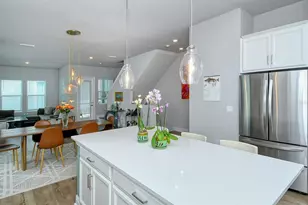 2300 Lindstrom St, Sarasota, FL 34237 - Photo 33