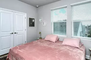 2300 Lindstrom St, Sarasota, FL 34237 - Photo 43