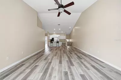 7660 Sweetbay Circle, Bradenton, FL 34203 - Photo 17