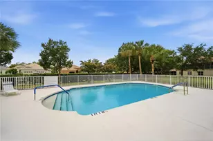 7660 Sweetbay Cir, Bradenton, FL 34203 - Photo 31