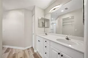 7660 Sweetbay Cir, Bradenton, FL 34203 - Photo 21
