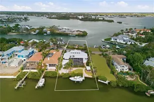 4034 Roberts Point Rd, Sarasota, FL 34242 - Photo 11