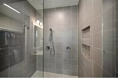 8092 Grande Shores Drive, Sarasota, FL 34240 - Photo 21
