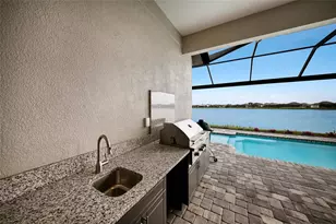 8092 Grande Shores Dr, Sarasota, FL 34240 - Photo 37