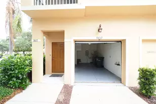 3617 Parkridge Cir, Sarasota, FL 34243 - Photo 25