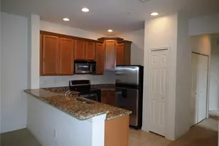 3617 Parkridge Cir, Sarasota, FL 34243 - Photo 5