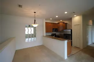 3617 Parkridge Cir, Sarasota, FL 34243 - Photo 3