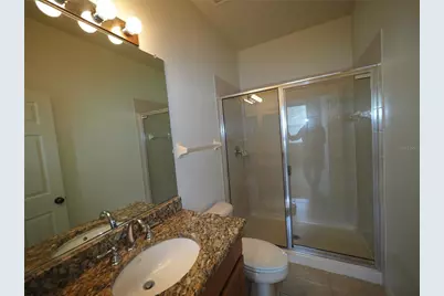 3617 Parkridge Circle #11-202, Sarasota, FL 34243 - Photo 15