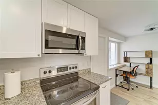 6705 35th Ave W, Bradenton, FL 34209 - Photo 11