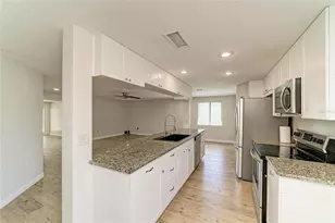 6705 35th Ave W, Bradenton, FL 34209 - Photo 13