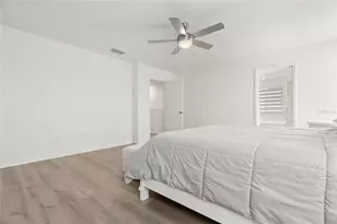 9104 Sandy Bluffs Circle, Parrish, FL 34219 - Photo 25
