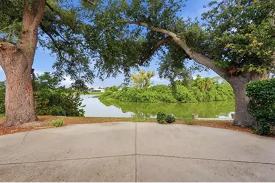 425 Driftwood Road, Venice, FL 34293 - Photo 33