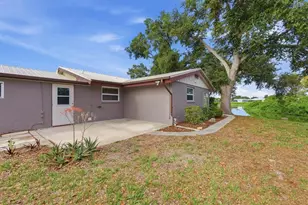 425 Driftwood Rd, Venice, FL 34293 - Photo 41