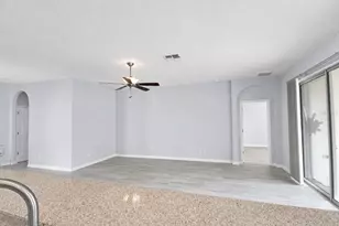 4440 67th St E, Bradenton, FL 34203 - Photo 9
