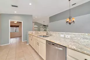 4734 Raintree St Cir E, Bradenton, FL 34203 - Photo 19
