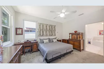 6730 W Country Club Lane, Sarasota, FL 34243 - Photo 33