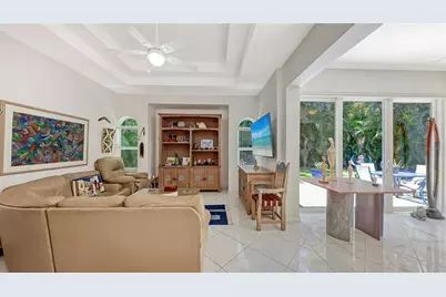 6730 W Country Club Lane, Sarasota, FL 34243 - Photo 21