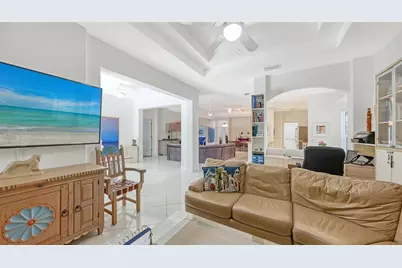 6730 W Country Club Lane, Sarasota, FL 34243 - Photo 23