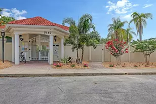 6730 W Country Club Ln, Sarasota, FL 34243 - Photo 47