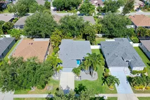 6730 W Country Club Ln, Sarasota, FL 34243 - Photo 67