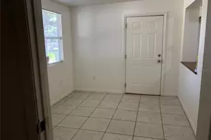 1361 22nd St, Sarasota, FL 34234 - Photo 5
