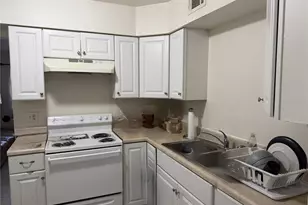 1361 22nd St, Sarasota, FL 34234 - Photo 3