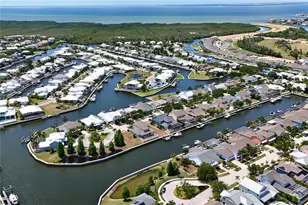 5727 Sea Trout Pl, Apollo Beach, FL 33572 - Photo 33