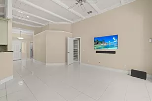 4444 Deer Trail Blvd, Sarasota, FL 34238 - Photo 9