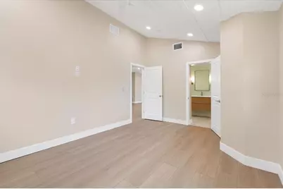 2580 Shamrock Drive, Venice, FL 34293 - Photo 17