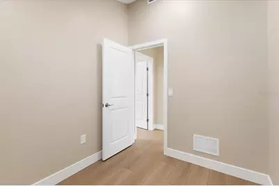 2580 Shamrock Drive, Venice, FL 34293 - Photo 25