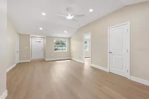 2580 Shamrock Dr, Venice, FL 34293 - Photo 7