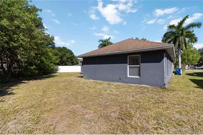 6214 35th Avenue E, Palmetto, FL 34221 - Photo 29