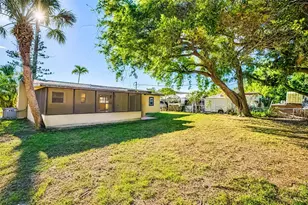 4219 35th St W, Bradenton, FL 34205 - Photo 3