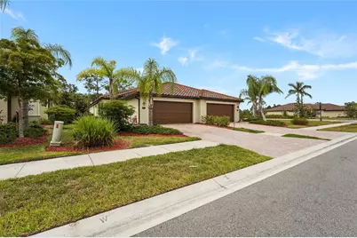 12055 Amica Loop, Venice, FL 34293 - Photo 3