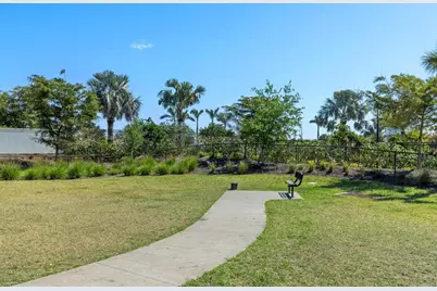 5744 Woodland Sage Drive, Sarasota, FL 34238 - Photo 33
