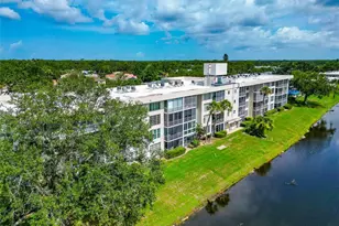 7461 W Country Club Dr N, Sarasota, FL 34243 - Photo 75