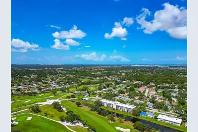 7461 W Country Club Drive N #203, Sarasota, FL 34243 - Photo 71