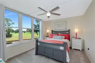 7461 W Country Club Dr N, Sarasota, FL 34243 - Photo 11