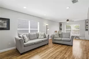 7148 Chatum Light Run, Bradenton, FL 34212 - Photo 7