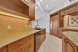 4221 Hearthstone Dr, Sarasota, FL 34238 - Photo 11
