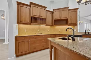 4221 Hearthstone Dr, Sarasota, FL 34238 - Photo 13
