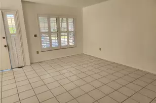 749 N Jefferson Ave, Sarasota, FL 34237 - Photo 9