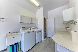 347 Bayshore Dr, Osprey, FL 34229 - Photo 45
