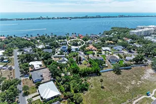 347 Bayshore Dr, Osprey, FL 34229 - Photo 5