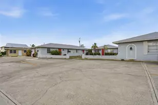 4015 SE 19th Ave, Cape Coral, FL 33904 - Photo 13