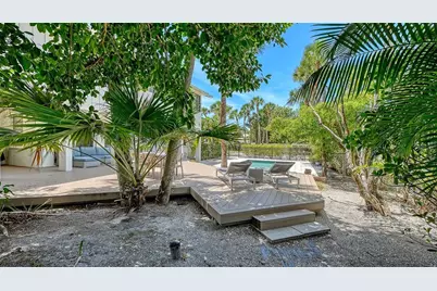 3708 Sandspur Lane, Nokomis, FL 34275 - Photo 9