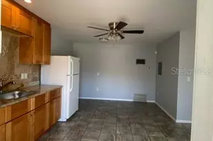 512 Barcelona Ave, Venice, FL 34285 - Photo 3