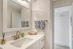 703 Spanish Dr S, Longboat Key, FL 34228 - Photo 35