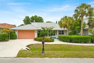 400 Tortuga Dr, Nokomis, FL 34275 - Photo 1